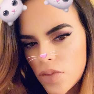 Meet your Posher, Gilmarie